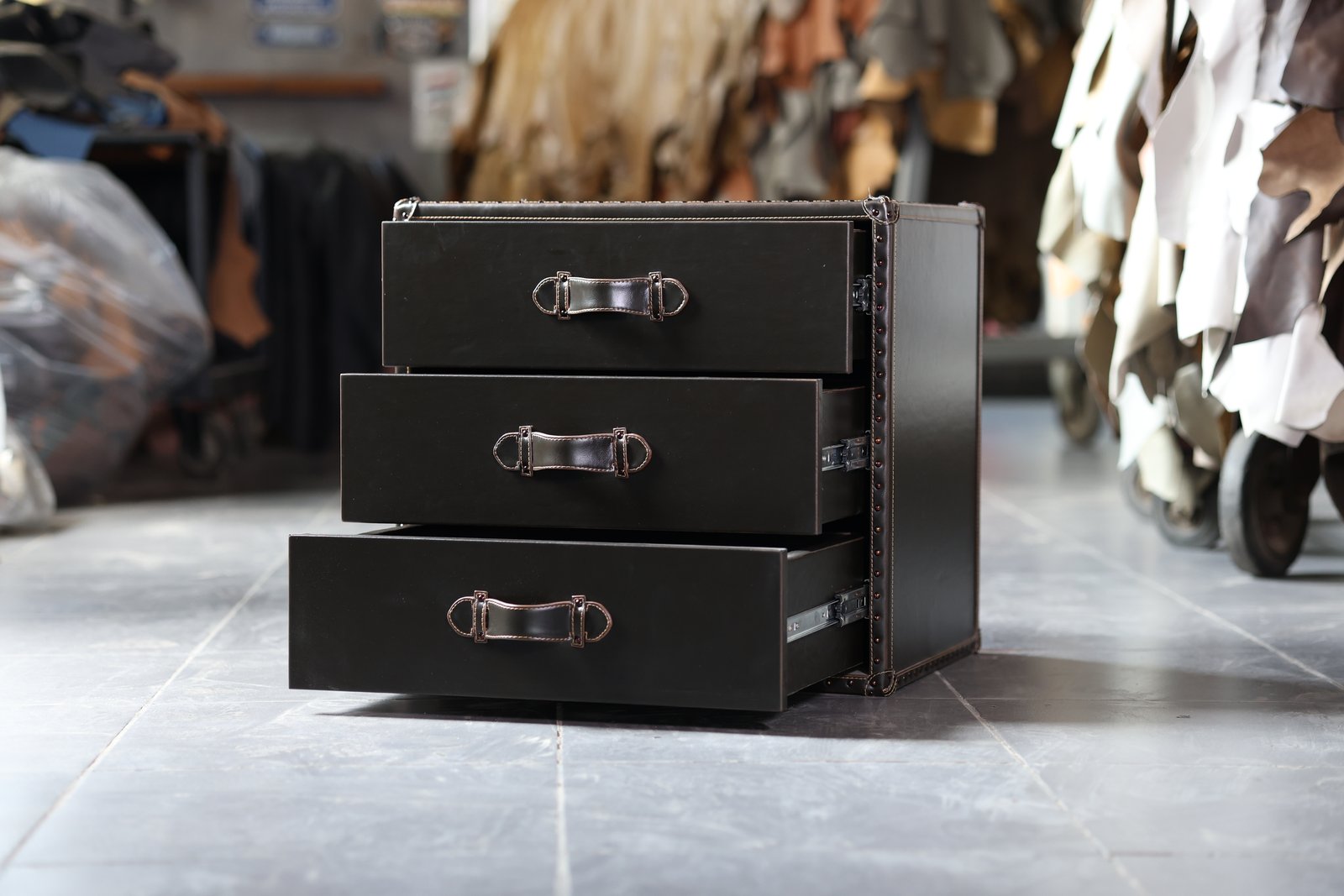 The Vintage Trunk Box