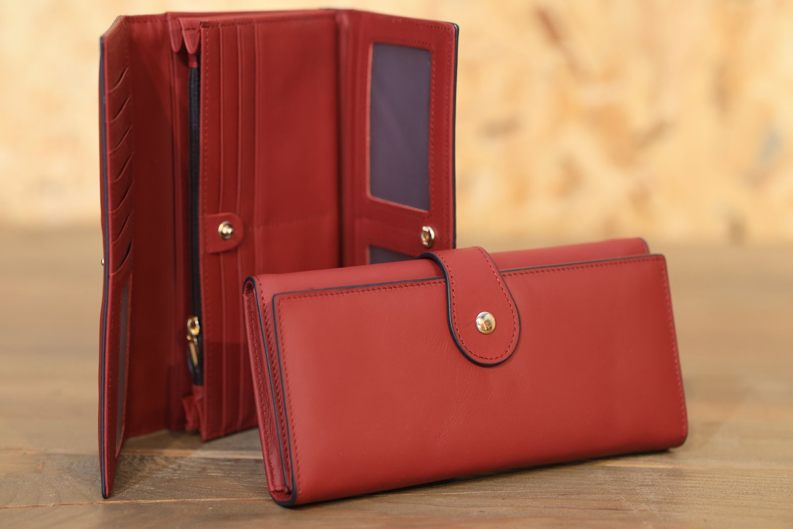Red Wallet